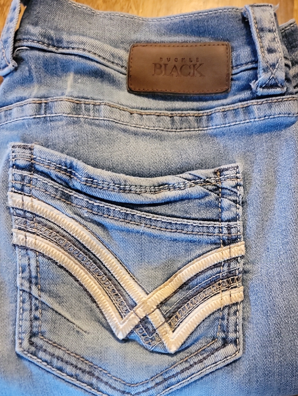 Buckle Light Blue Straight Jeans with White Pocket Stitching
